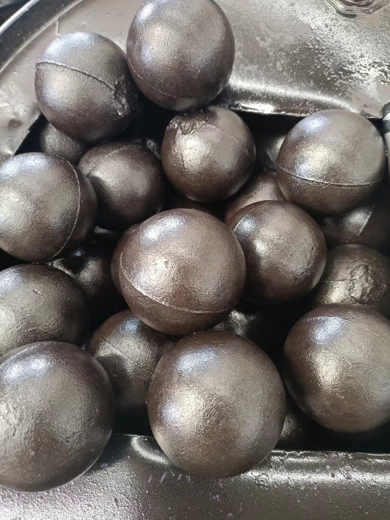 korkea kromi teräspallo