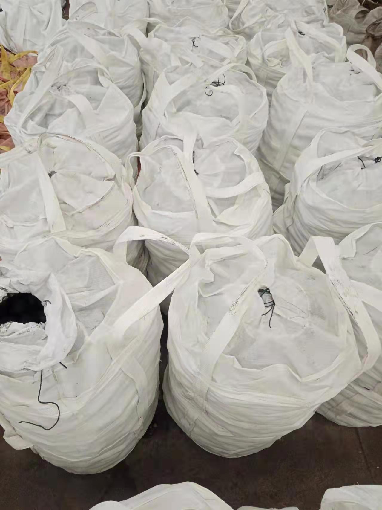 Taottu teräs hiomapallo