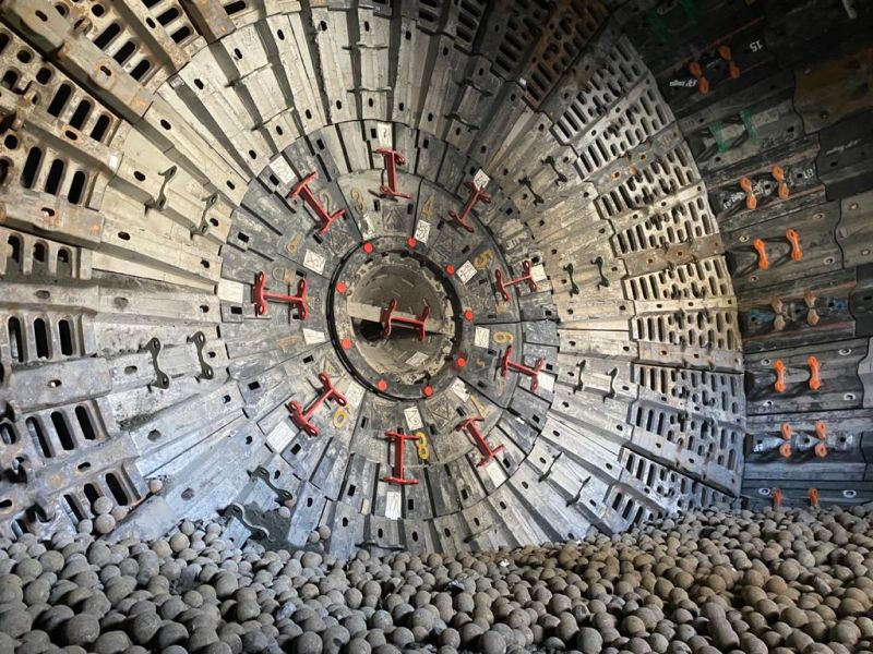 hiontamateriaali pallo taottu