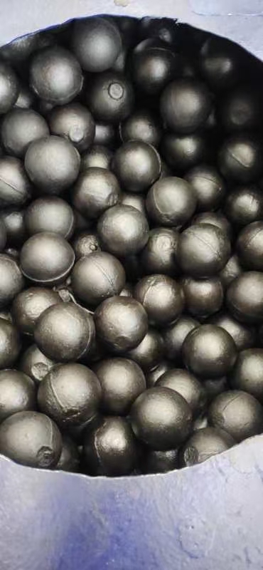Kromirautavalupallo .jpg Chrome Iron Casting Ball .jpg